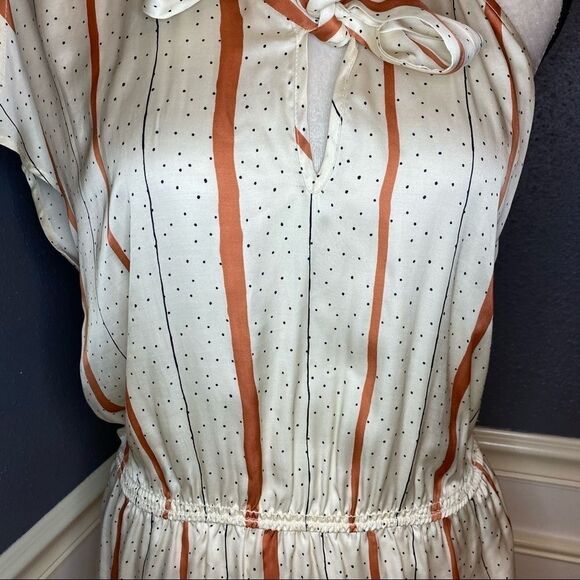 Allen Schwartz Lucy One Shoulder Top - Picture 4 of 9